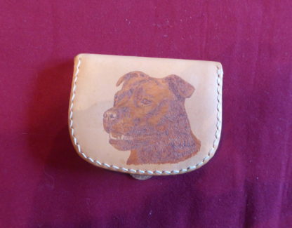 porte-monnaie tête chien amstaff