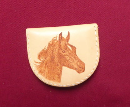 petit porte-monnaie en cuir tête cheval pyrogravé